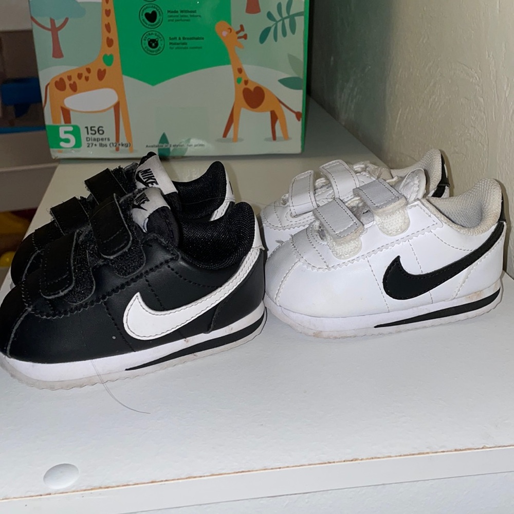 USED toddler Cortez size 4c